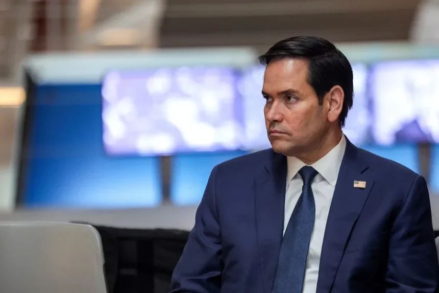 Anuncia Rubio restricción de visados a extranjeros