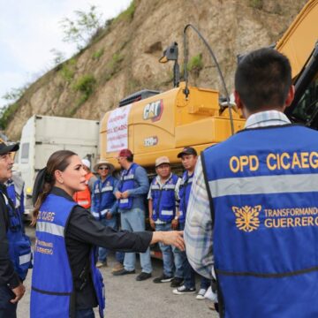 Gobernadora supervisa canales pluviales de Acapulco