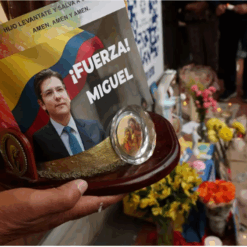 Miguel Uribe muestra “indicios de mejoría” tras atentado