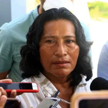 Abelina depositó 15 mil de fianza para evitar detención