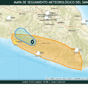 Erick baja a depresión tropical pero sigue siendo un peligro