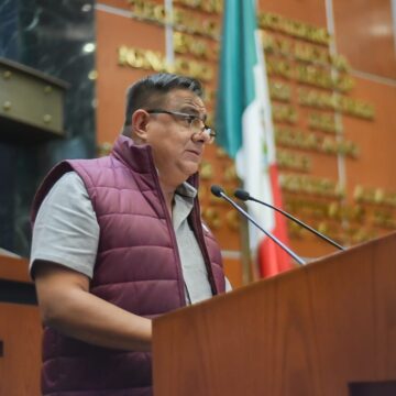 Proponen reforma para beneficiar a migrantes guerrerenses en Estados Unidos