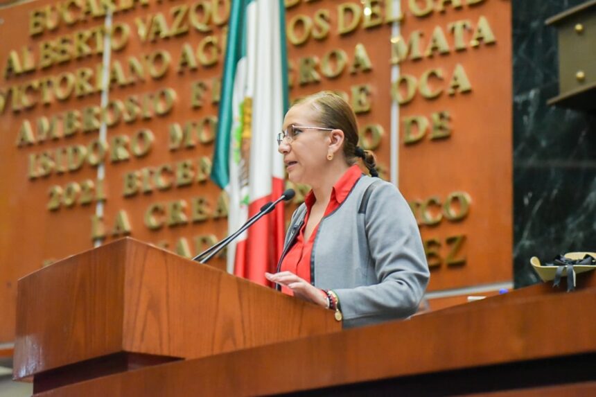 Obdulia Naranjo Cabrera Buscan inscribir nombre de Laureana Wright en muro del Congreso