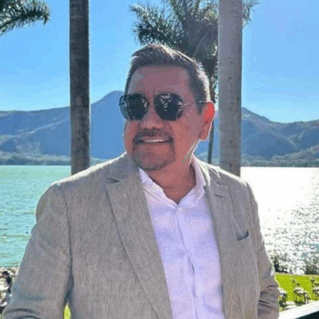 Rechaza Félix intención de cerrar RadioUAGro