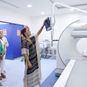 Evelyn Salgado entregó a IECAN equipo de diagnóstico SPECT-CT, único en Latinoamérica