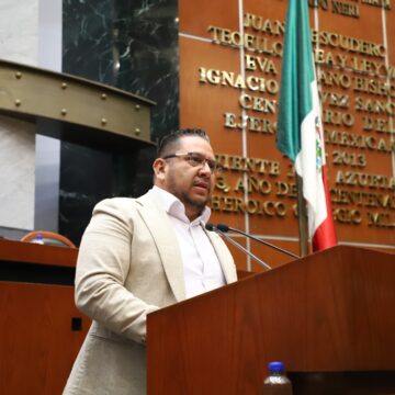 Diputado pide a ayuntamientos diseñar campañas de cuidado animal