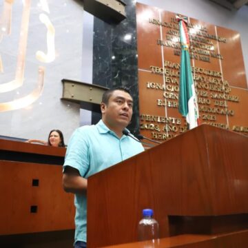 Proponen traducir Constitución de Guerrero a lenguas originarias