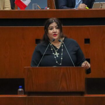 Seguro de vida obligatorio a policías que sufran incapacidad, propone Diana Bernabé