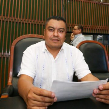 Exhortan a autoridades municipales a retirar vehículos abandonados