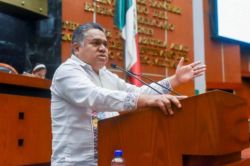 Proponen reformas constitucionales mediante iniciativas ciudadanas