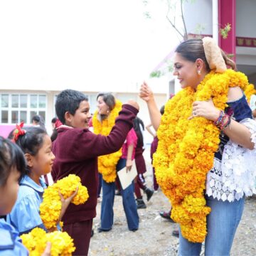 Gobernadora entregó en Mochitlán obras por más de 58 millones de pesos