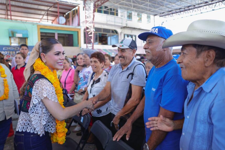 Con inversión histórica de 117 mdp Evelyn cumple a pueblos de la Sierra de Chilpancingo