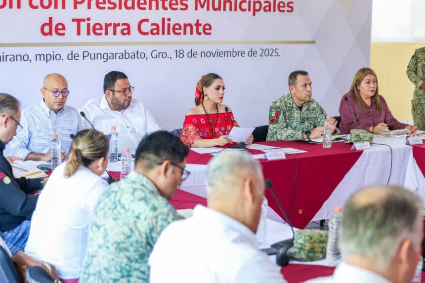 Fortalece Evelyn Salgado coordinación con alcaldes de la Tierra Caliente