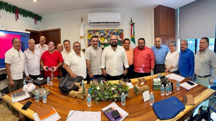 Logran Ricardo Salinas y Francisco Rodríguez buenos acuerdos con el SNTE14