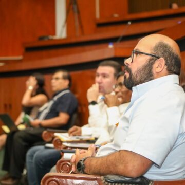 Cumplimentó Ricardo Salinas su compromiso constitucional ante el Congreso de Guerrero