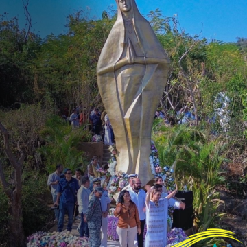 Inauguró Gobernadora imagen monumental de la «Reina de los Mares»