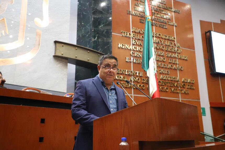 marco tulio Diputado porpone crear el «Catálogo Estatal del Patrimonio Arquitectónico del estado» (sic)