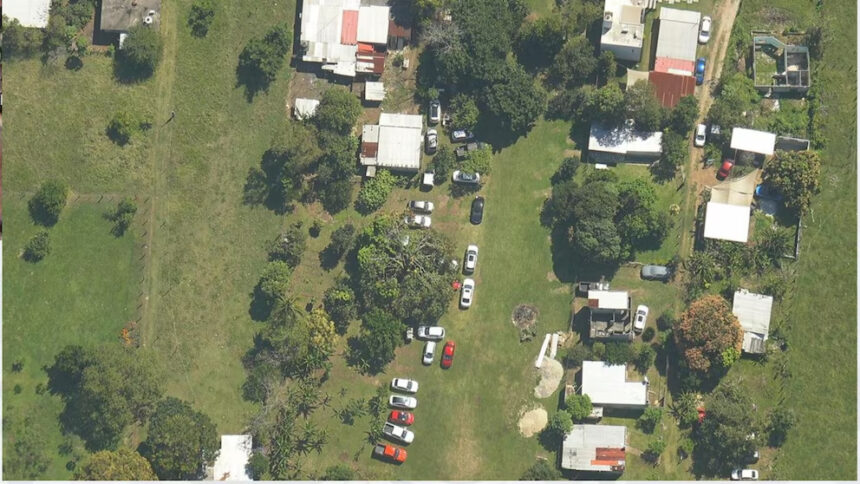 Decomisan 30 vehículos y detienen a dos mujeres en operativo contra «La Barredora»