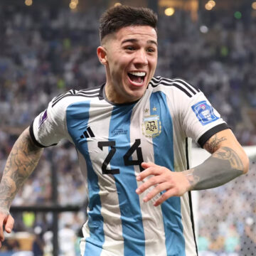 Restan 77 días para la Copa Mundial de Fútbol; Enzo, entre los grandes escenarios