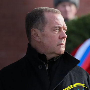 Demencia de Trump podría conducir a una Tercera Guerra Mundial: Medvedev