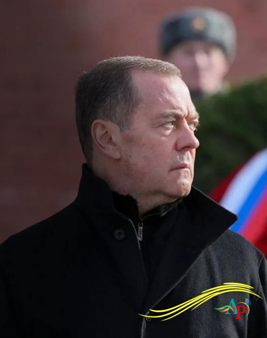 tercera guerra eu Demencia de Trump podría conducir a una Tercera Guerra Mundial: Medvedev