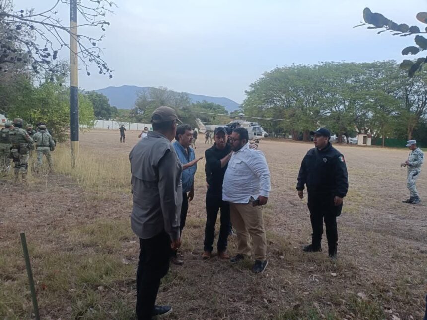 alcalde taxco3 Localizaron a alcalde de Taxco y a su padre