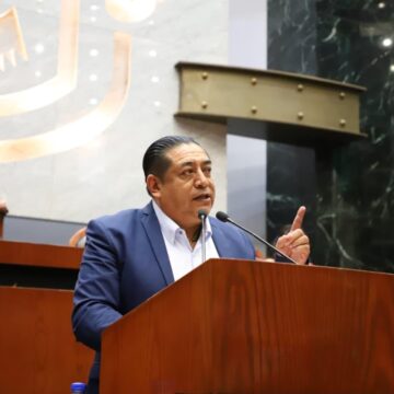 Presentan iniciativa para tipificar la violencia contra adultos mayores