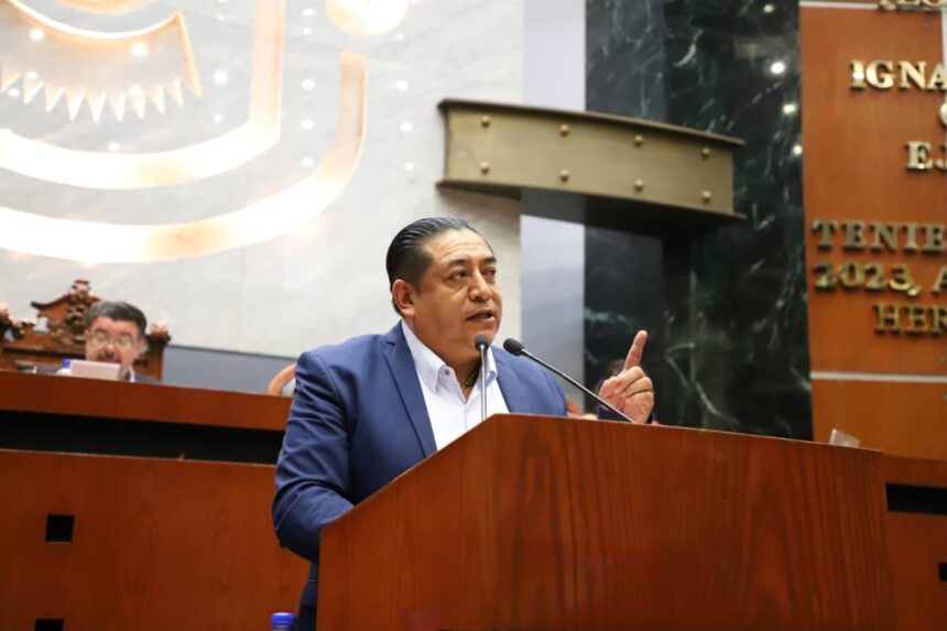 Presentan iniciativa para tipificar la violencia contra adultos mayores