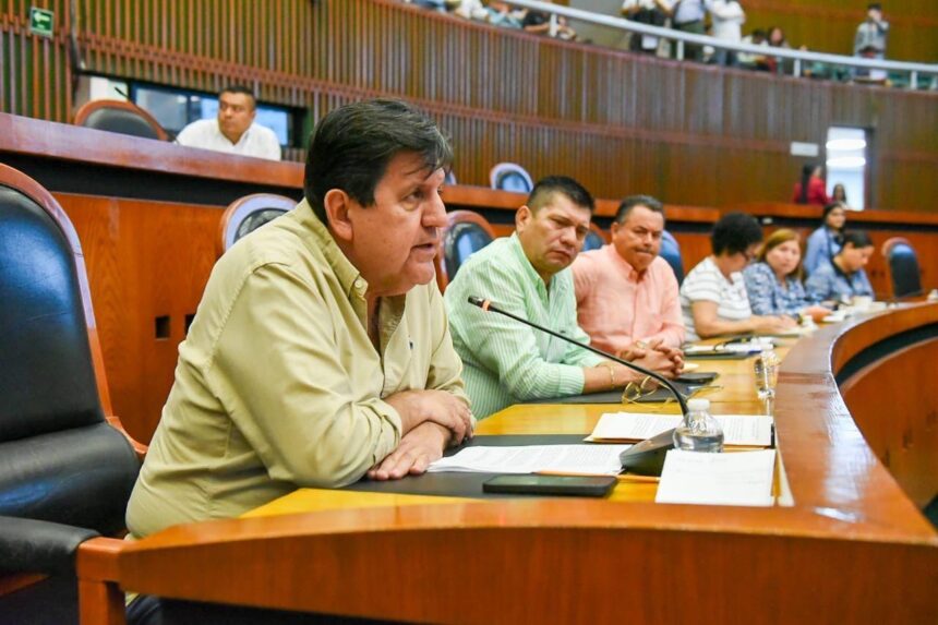 alejandro bravo Pide diputado del PRI garantizar paridad de género en candidaturas a gubernatura