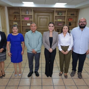 #Evelyn anuncia incremento salarial histórico para trabajadores del Estado