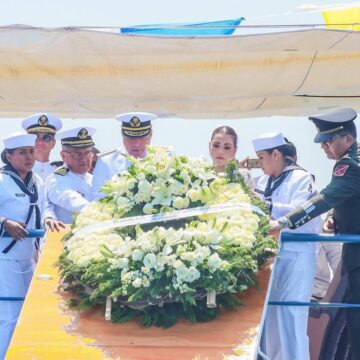 MARINOS6 Conmemora Evelyn Salgado el 84 aniversario del Día de la Marina Nacional