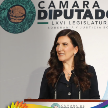 INE, árbitro de contiendas, no censor de debates: Kenya López