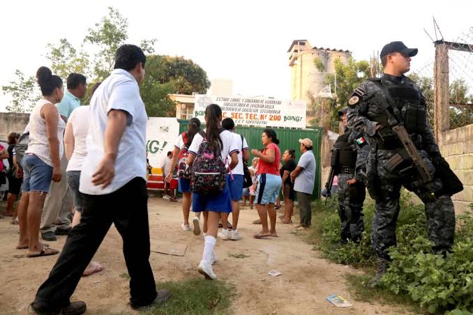 escuelas gro Pide Congreso mayor presencia policial en escuelas de Guerrero