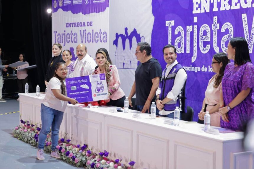 tarjeta violeta5 Tarjeta Violeta continúa llegando a más mujeres de Guerrero | Evelyn Salgado